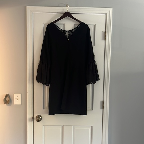 Trina Turk Black Cocktail Dress Size 12 - Picture 2 of 5